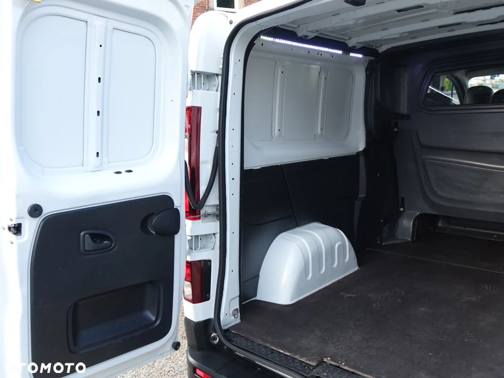 Renault Trafic 6-osobowy LONG brygadówka L2H1 - 16