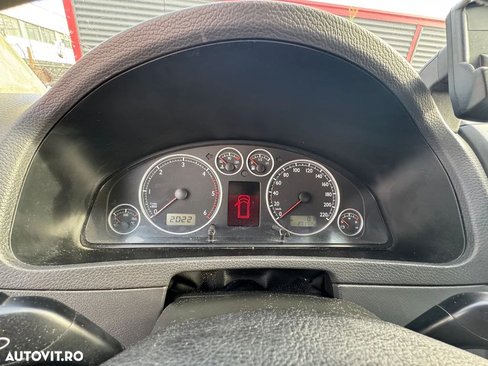 Volkswagen Transporter - 19