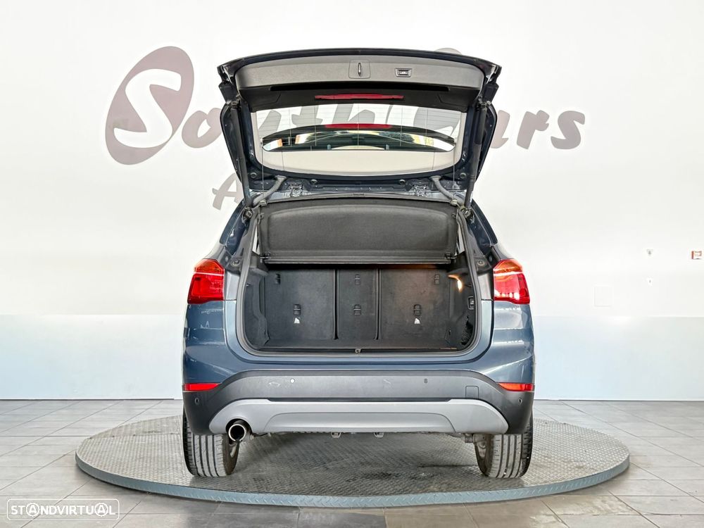 BMW X1 16 d sDrive Line Sport - 6