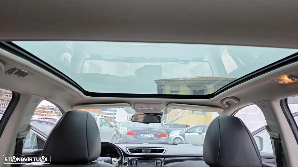 Nissan Qashqai 1.6 dCi N-Connecta Led - 9