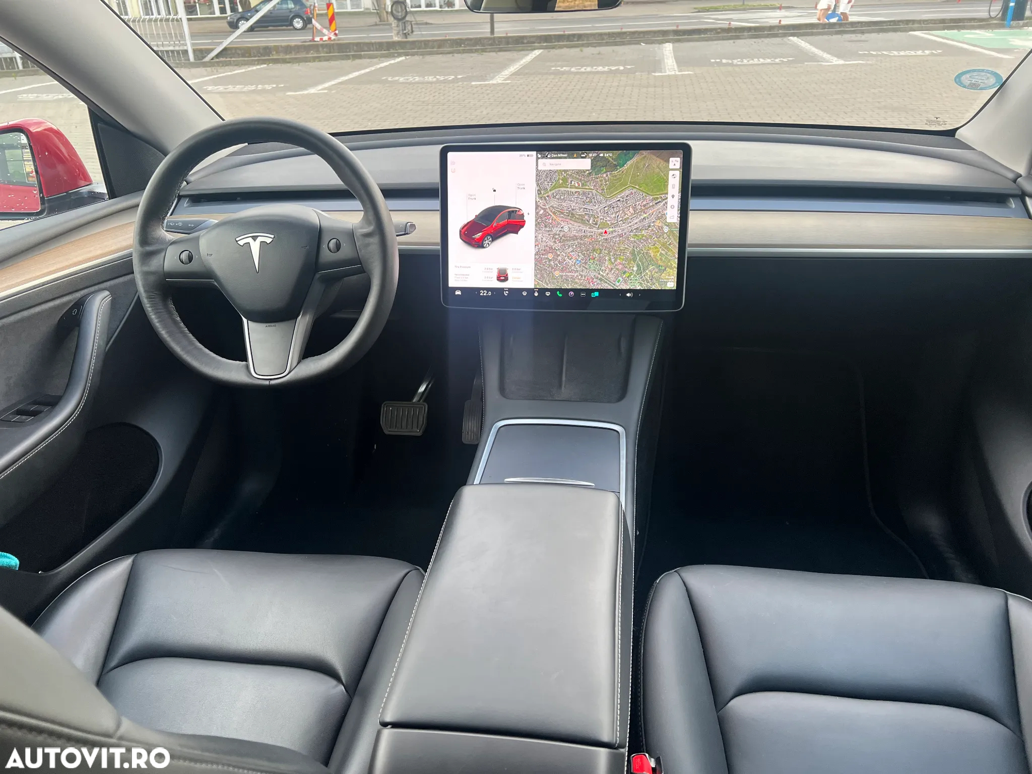 Tesla Model Y AWD Long Range - 8