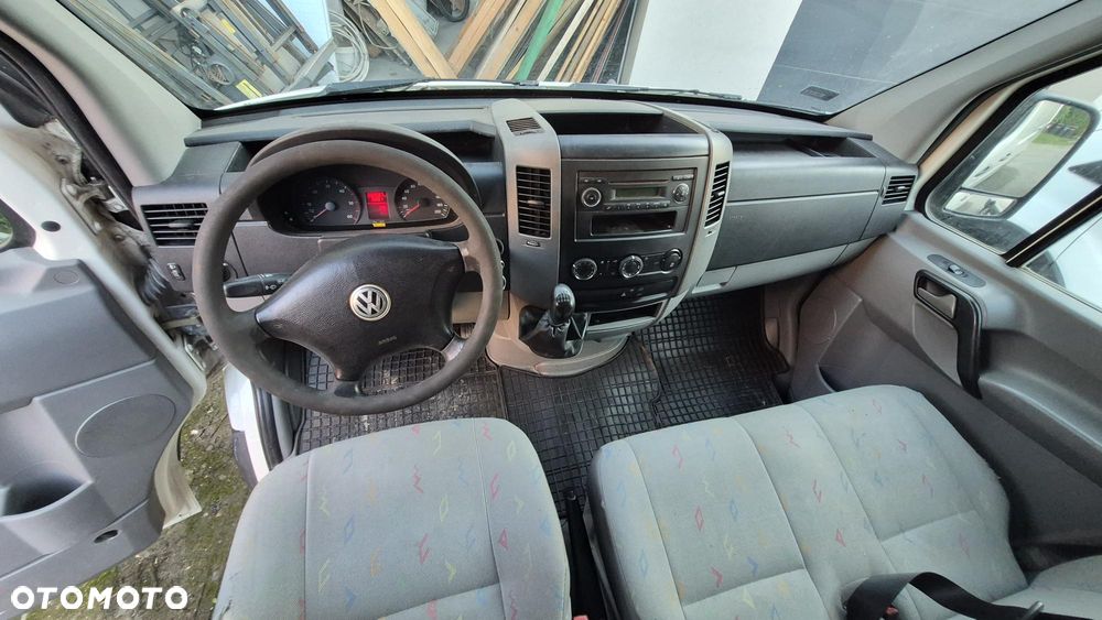 Volkswagen Crafter - 17