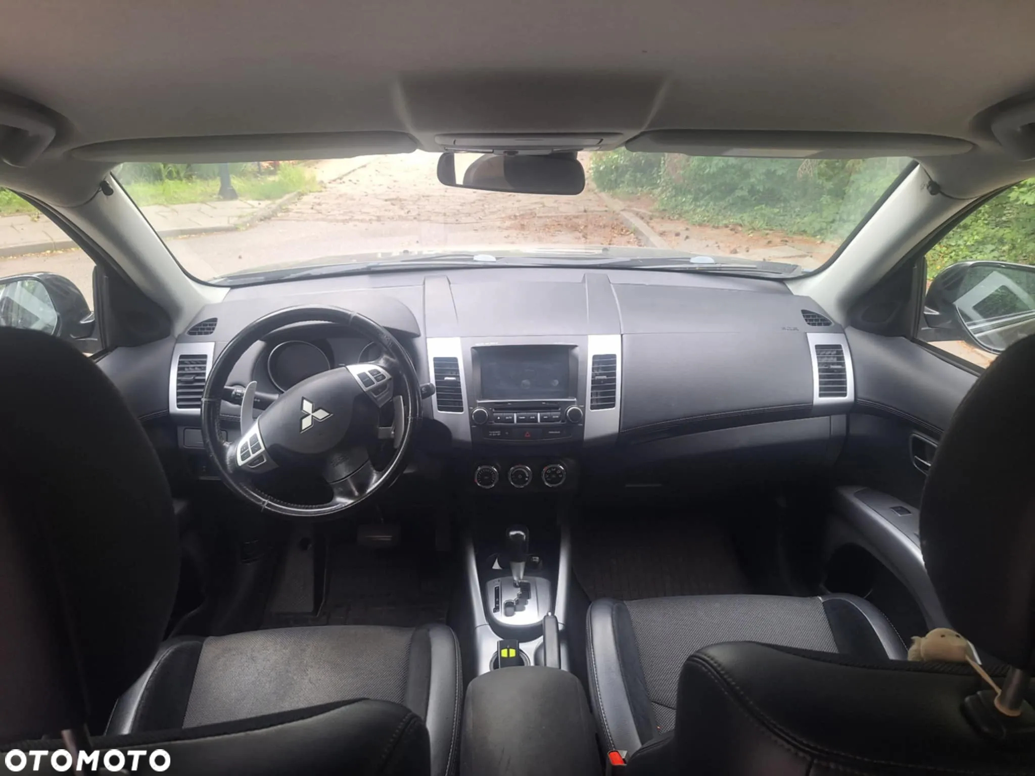 Mitsubishi Outlander 2.0 Intense + 2WD EU5 CVT - 5