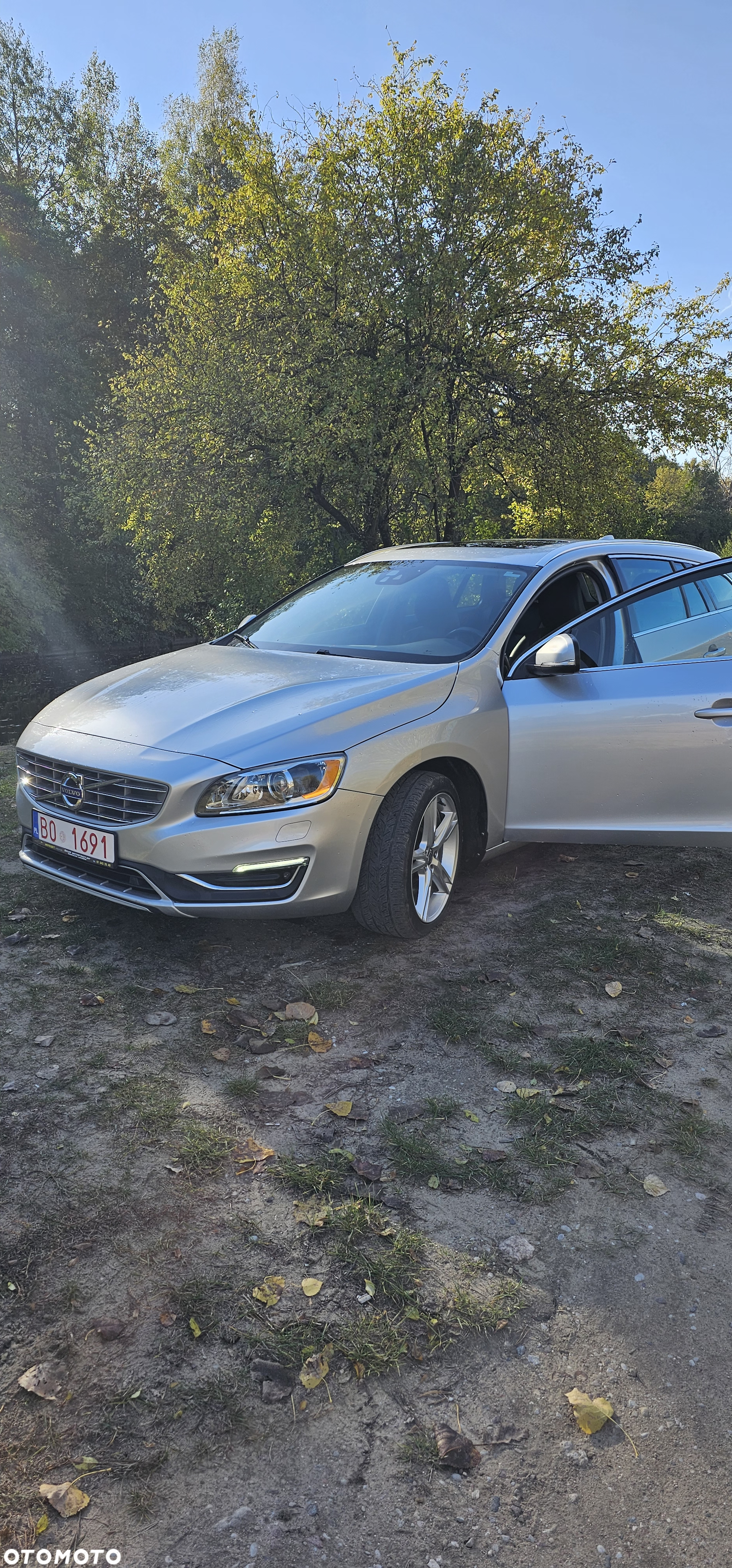 Volvo V60 T5 Drive-E R-Design Summum - 2
