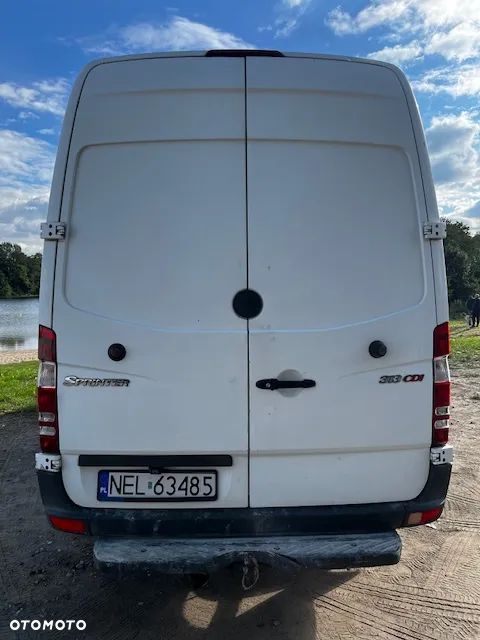 Mercedes-Benz Sprinter - 10