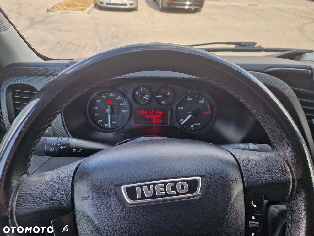 Iveco DAILY - 12
