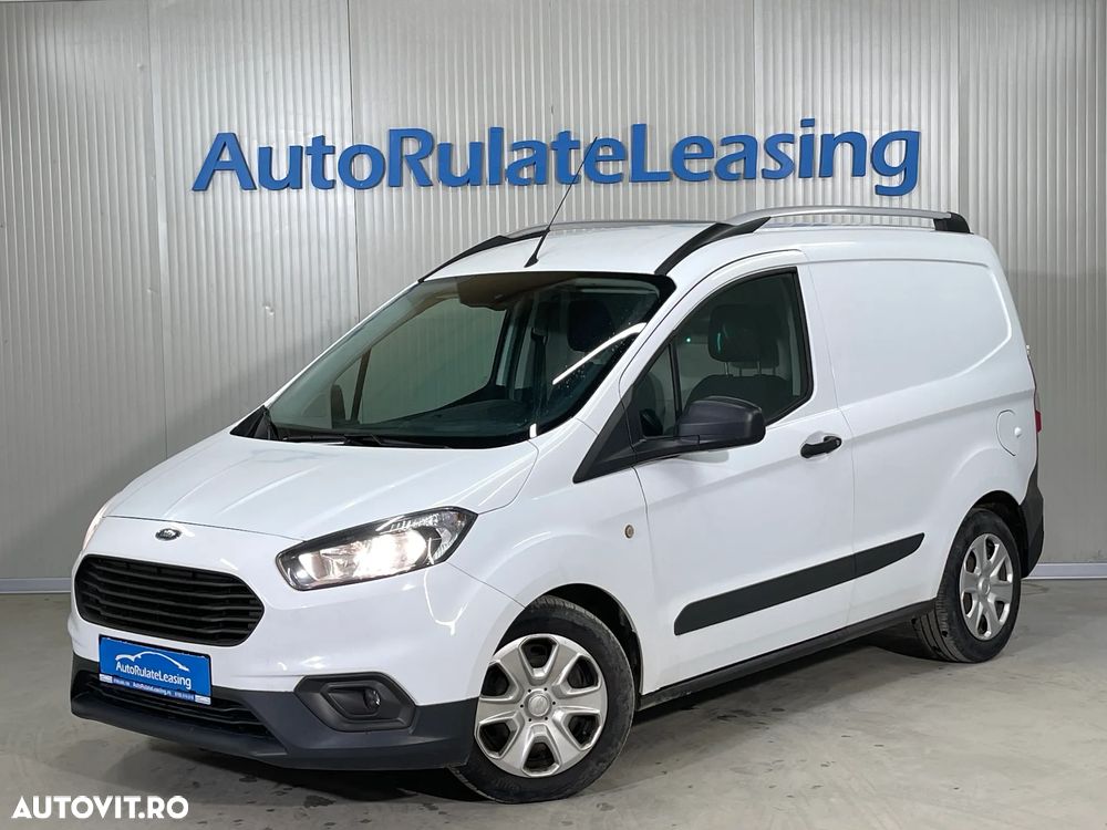 Ford Transit Courier - 1