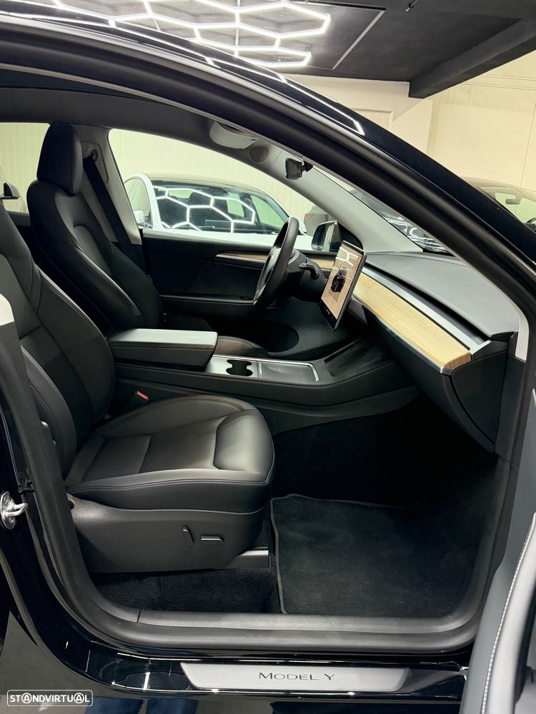 Tesla Model Y Long Range Tração Integral - 6