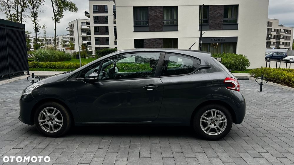 Peugeot 208 PureTech 82 Active - 2