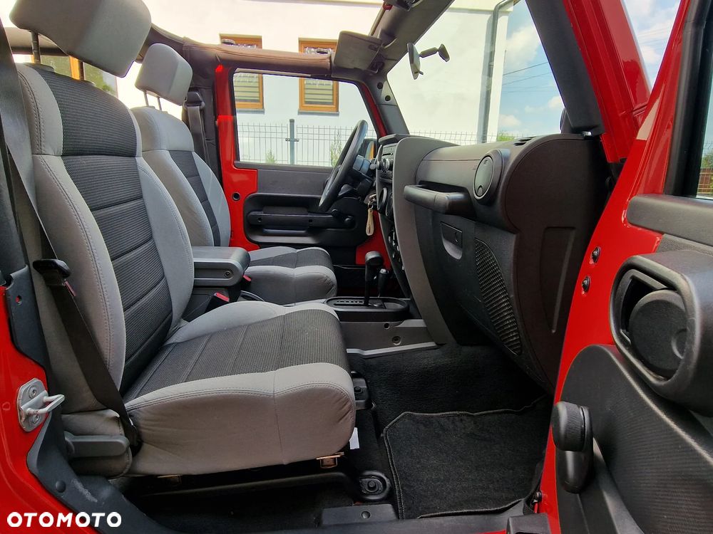 Jeep Wrangler 3.8 Automatik Rubicon - 26