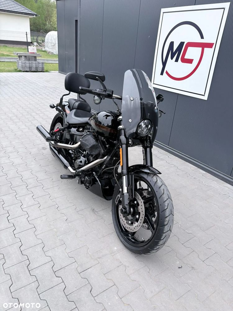 Harley-Davidson Softail Breakout - 5