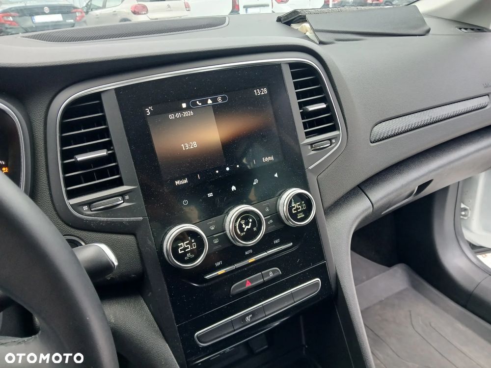 Renault Megane 1.3 TCe FAP Techno - 28