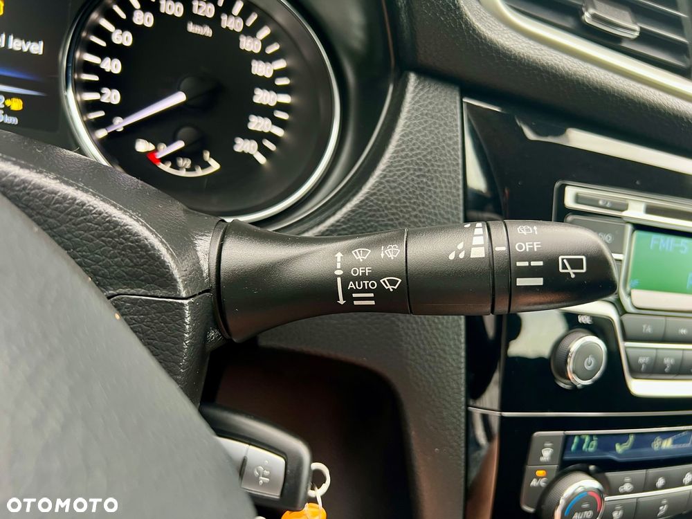 Nissan Qashqai 1.2 DIG-T Acenta Xtronic EU6 - 35