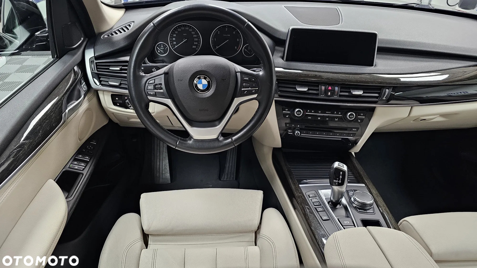 BMW X5 xDrive25d - 10