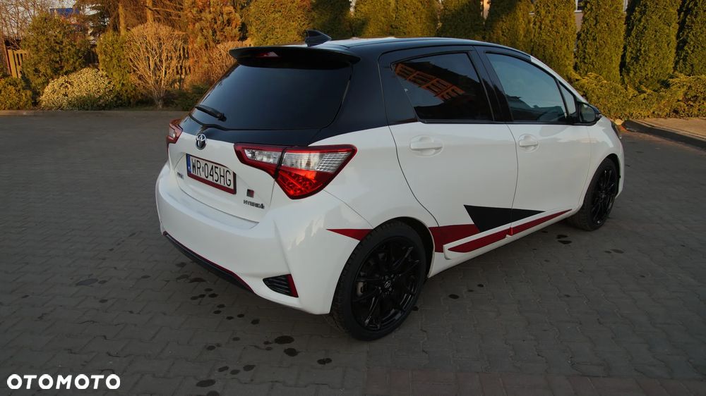 Toyota Yaris - 5