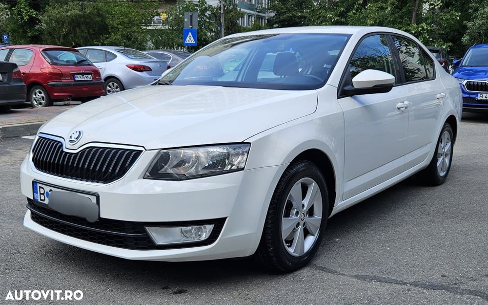 Skoda Octavia 2.0 TDI ELEGANCE - 1