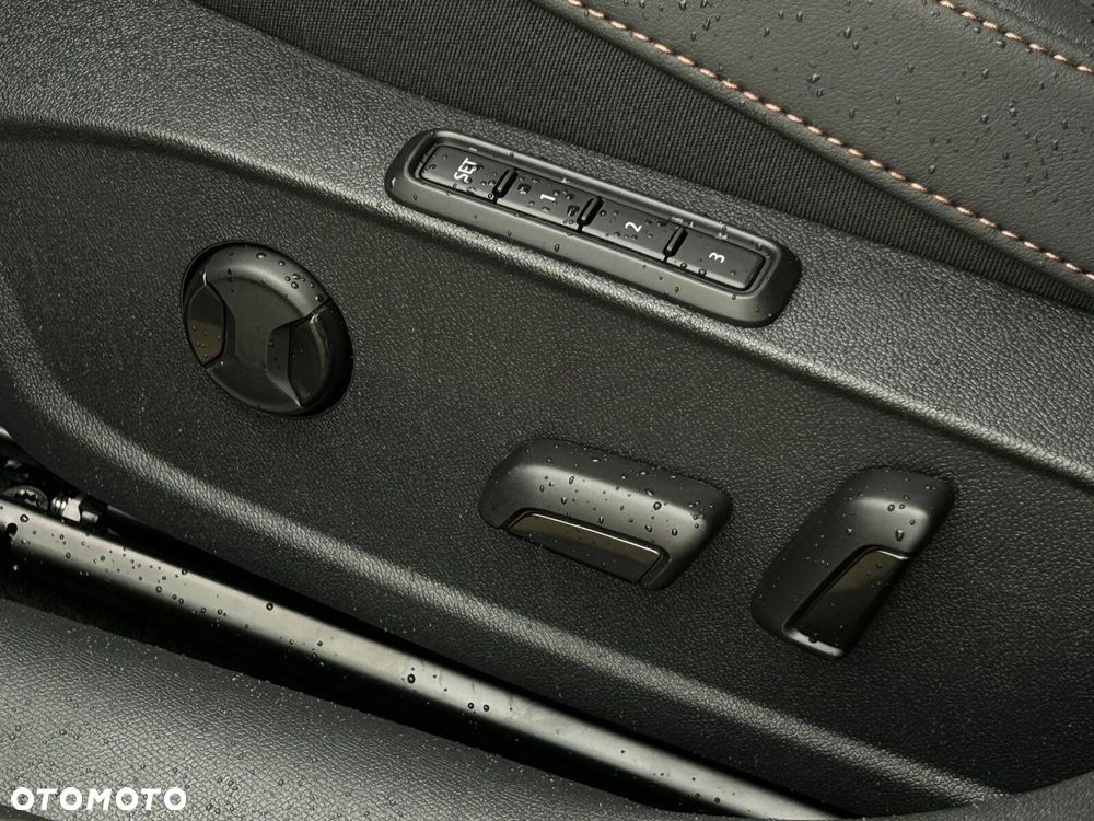 Cupra Formentor 1.5 TSI DSG - 34