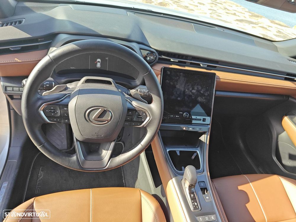 Lexus LBX Relax - 18