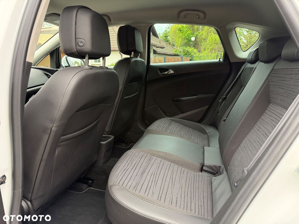 Opel Astra 1.6 CDTI DPF ecoFLEX Start/Stop Edition - 6