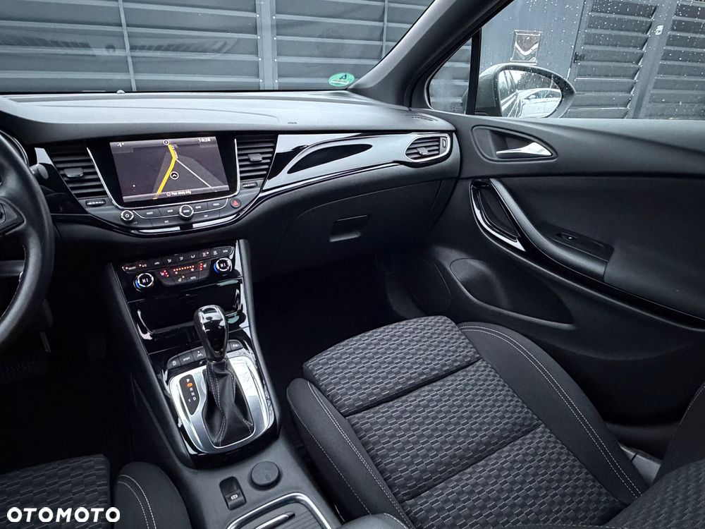 Opel Astra 1.4 T GPF Dynamic S&S - 15