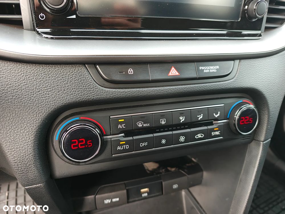 Kia Ceed 1.5 T-GDI M - 10