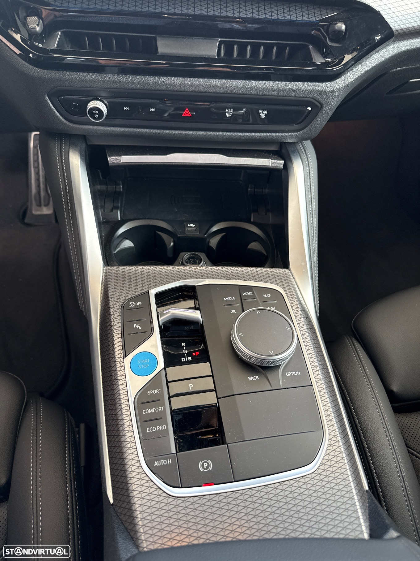 BMW i4 eDrive40 Pack Desportivo M - 8