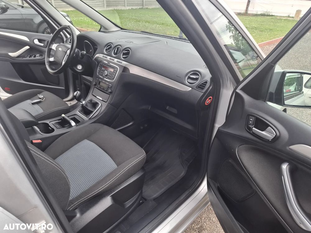 Ford Galaxy 2.0 TDCi DPF Trend - 8
