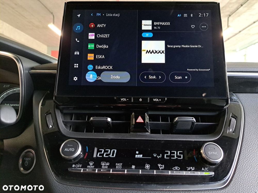 Toyota Corolla 1.8 Hybrid Style - 22