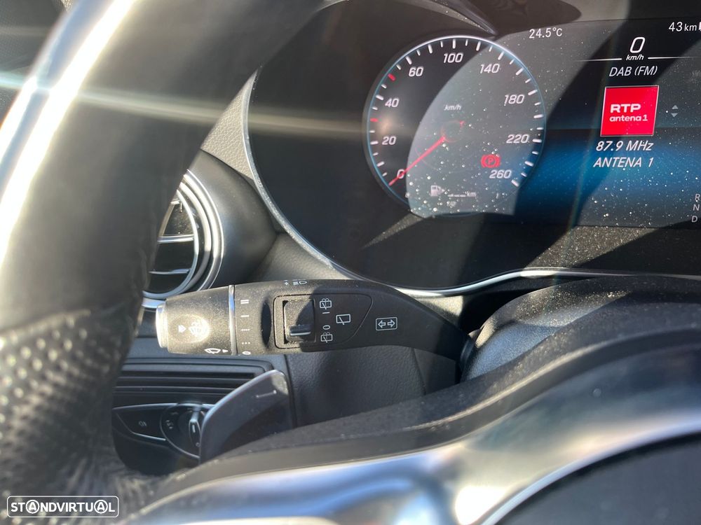 Mercedes-Benz GLC 300 - 23