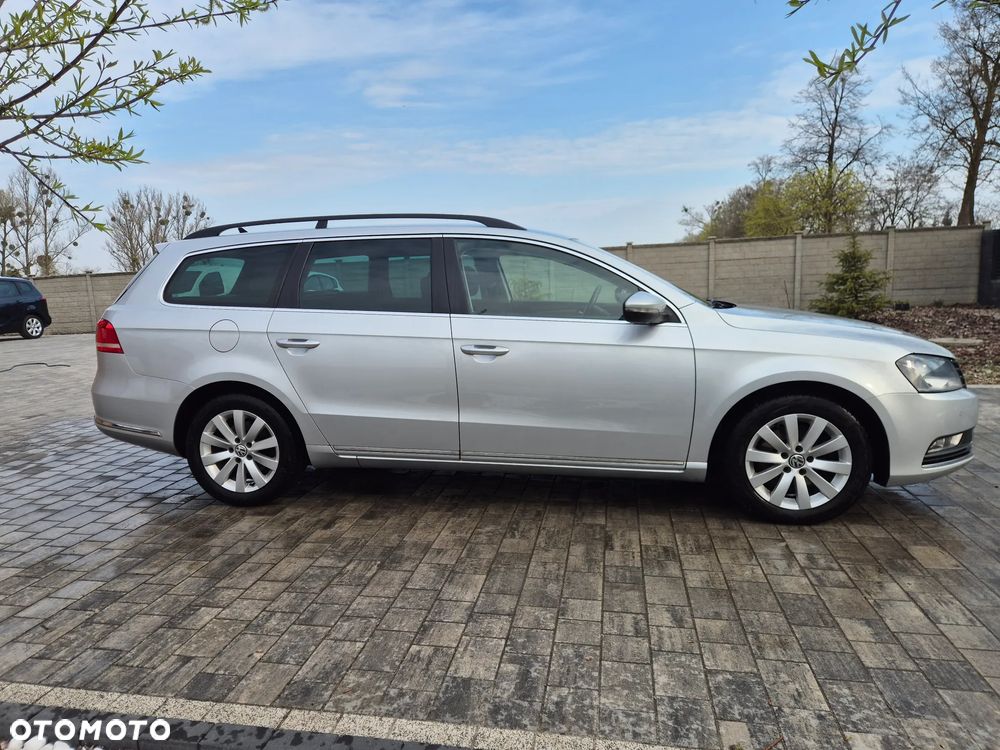 Volkswagen Passat 2.0 Blue TDI SCR Exclusive - 11