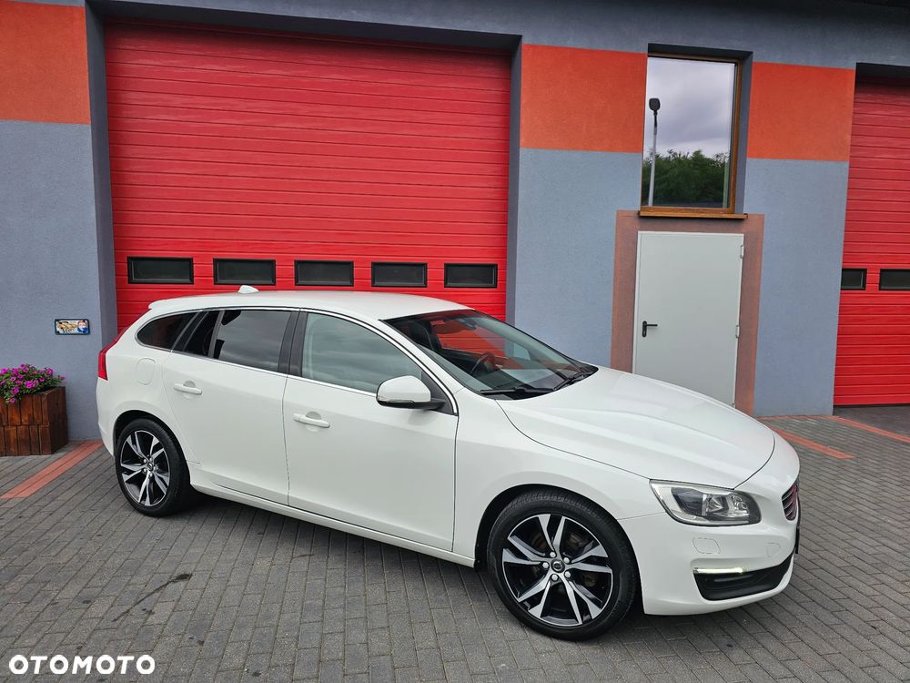 Volvo V60 D2 Drive-E Momentum - 20