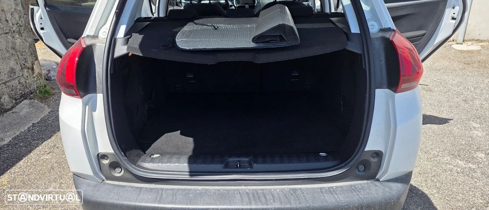 Peugeot 2008 1.2 PureTech Style - 6