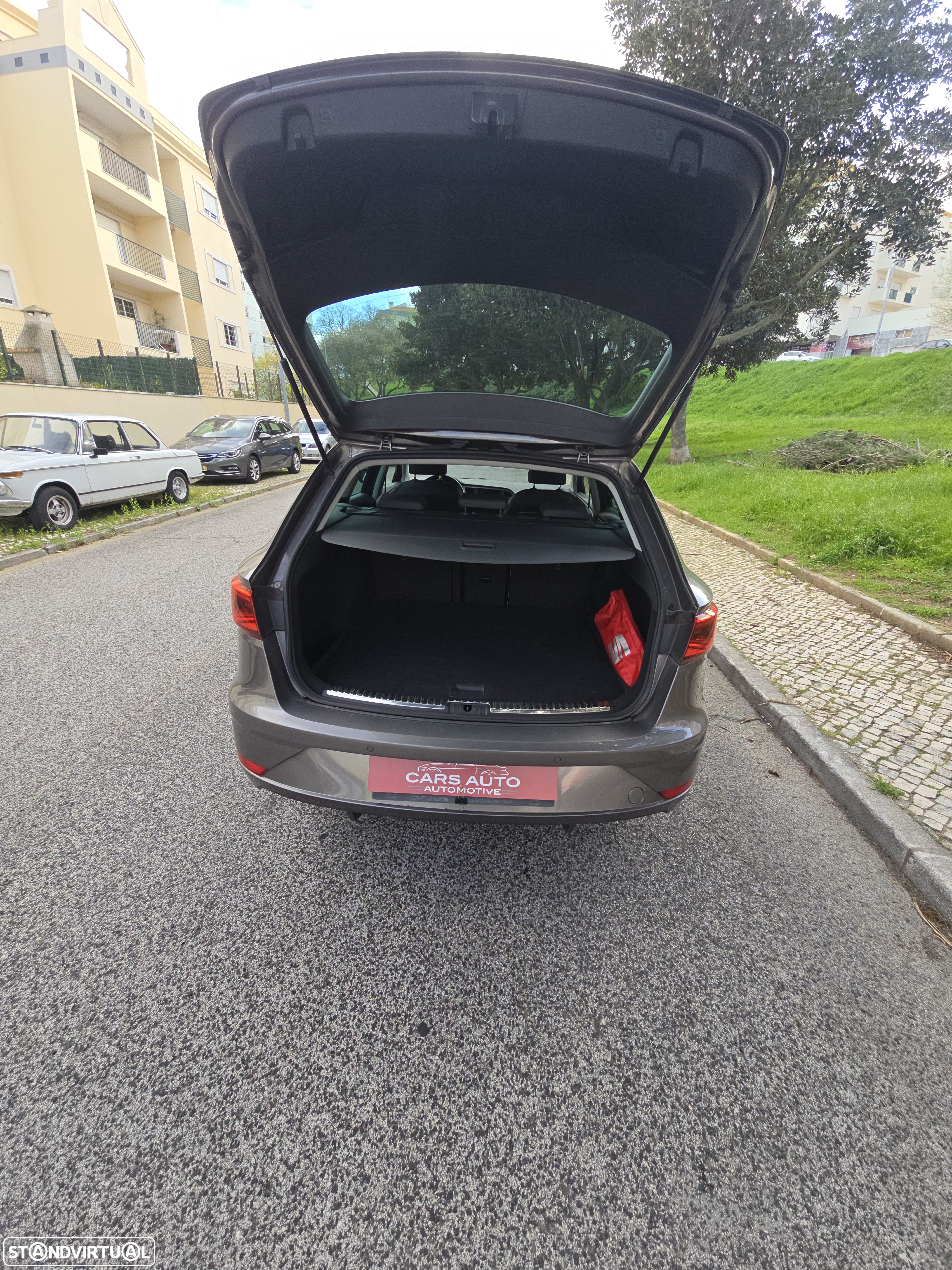 SEAT Leon ST 1.6 TDI Style S/S - 24