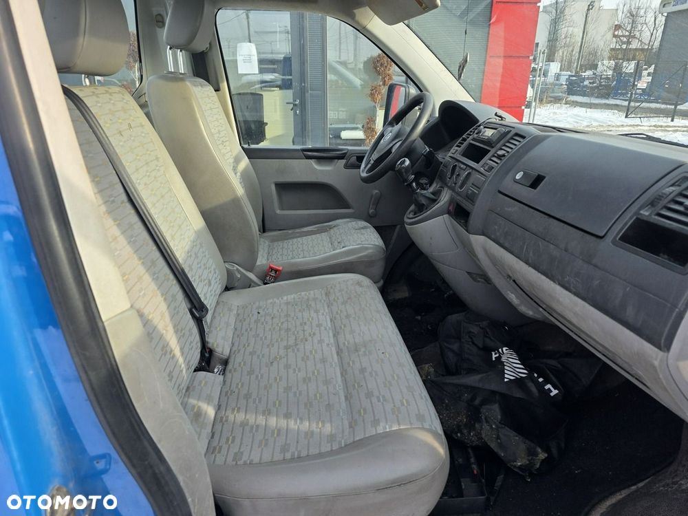 Volkswagen Transporter - 12