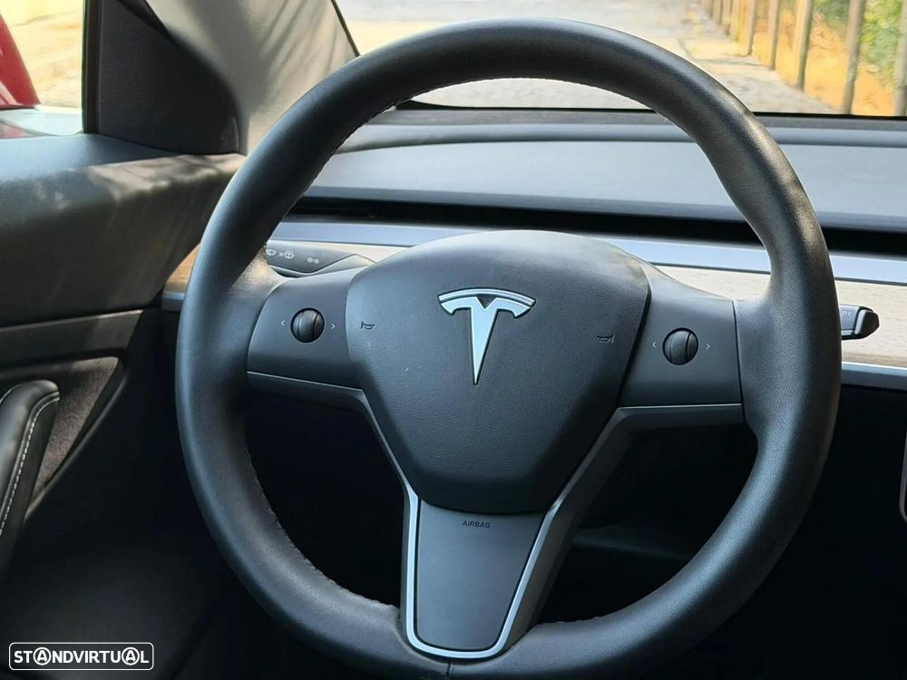 Tesla Model 3 Standard RWD Plus - 25