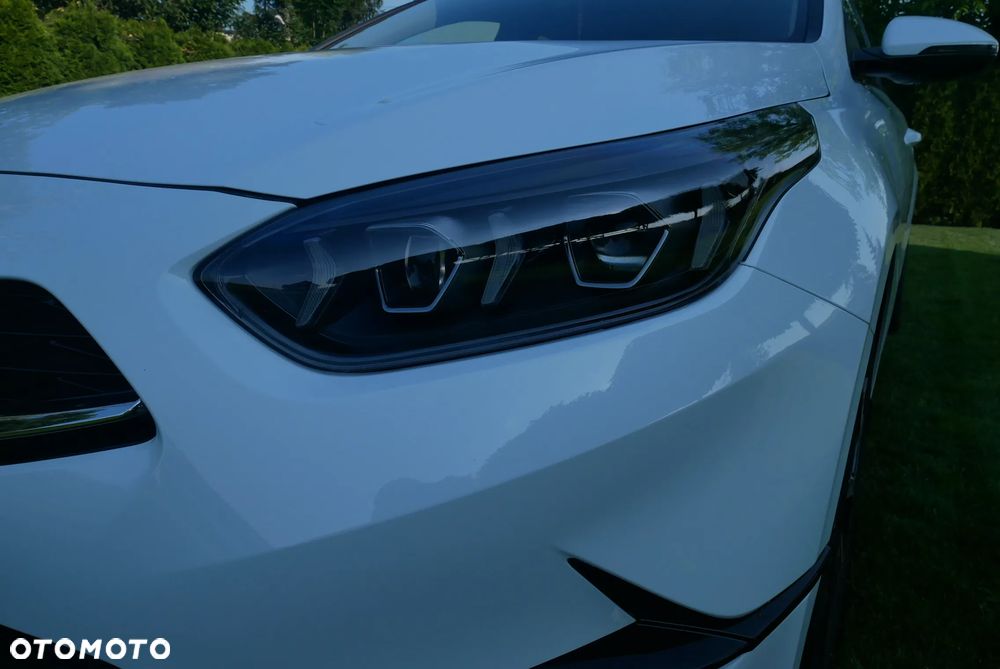 Kia Ceed 1.5 T-GDI Business Line - 10