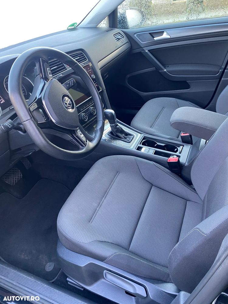 Volkswagen Golf 1.0 TSI DSG Join - 8