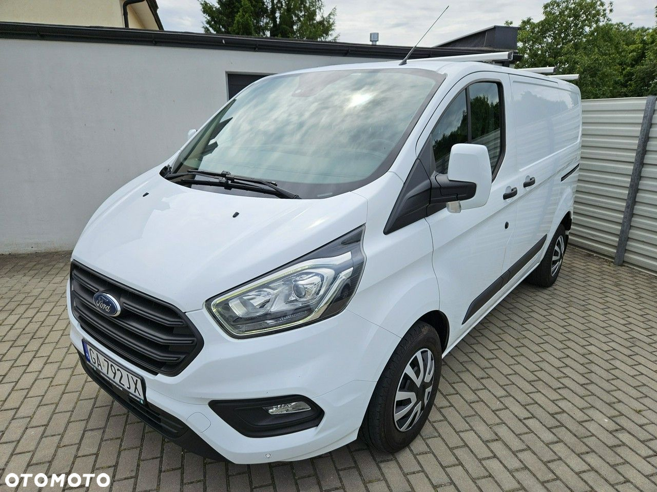 Ford Transit Custom - 10