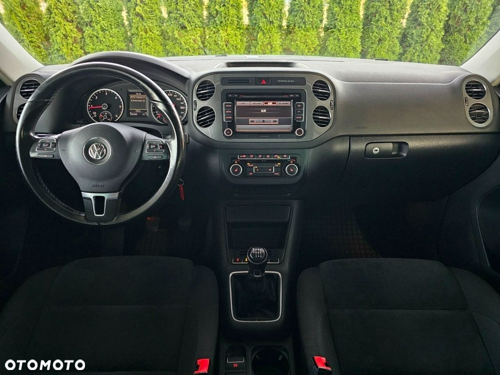 Volkswagen Tiguan - 23