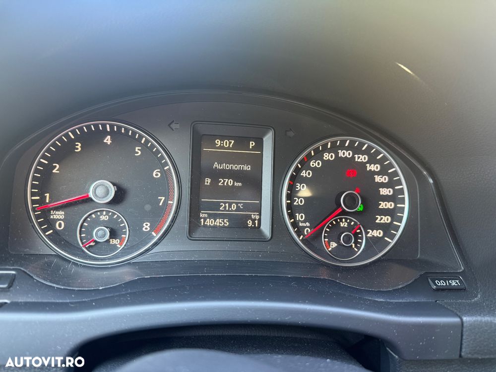 Volkswagen Golf Plus 1.4 TSI DSG Comfortline - 7