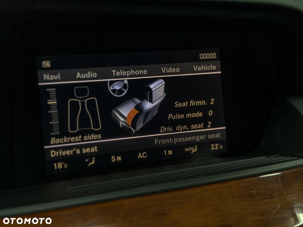Mercedes-Benz Klasa S 500 7G-TRONIC - 22