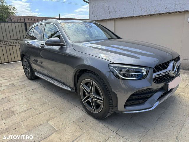Mercedes-Benz GLC - 2