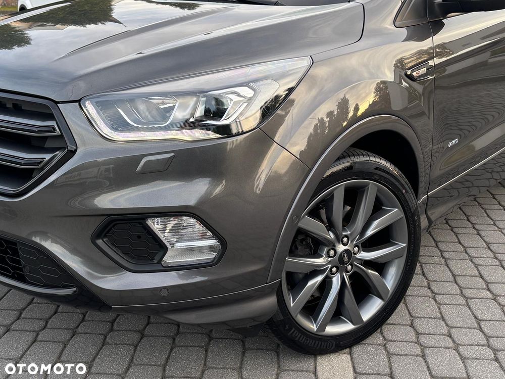 Ford Kuga 2.0 TDCi 4x4 ST-Line - 24