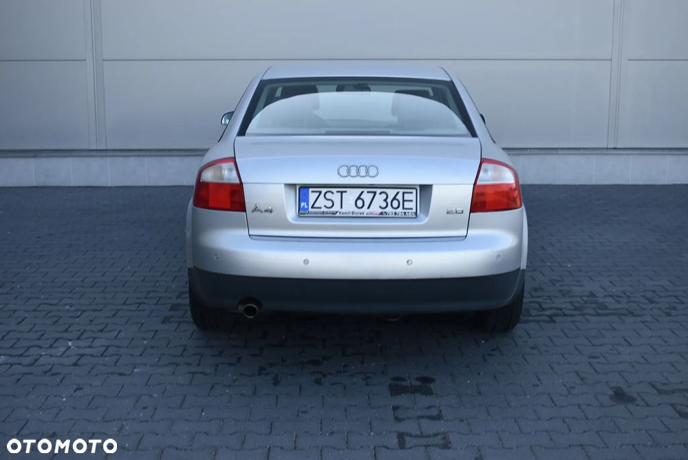 Audi A4 Limousine - 24