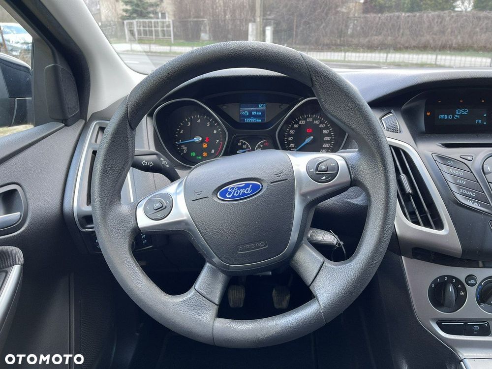 Ford Focus - 16