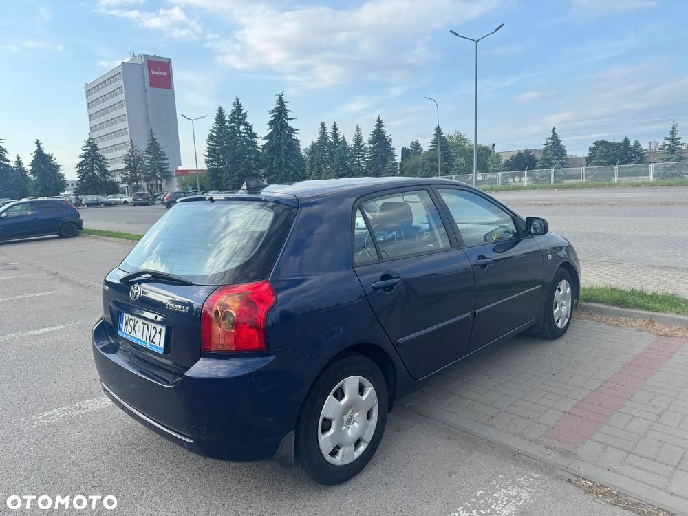Toyota Corolla 1.6 VVT-i Prestige - 3