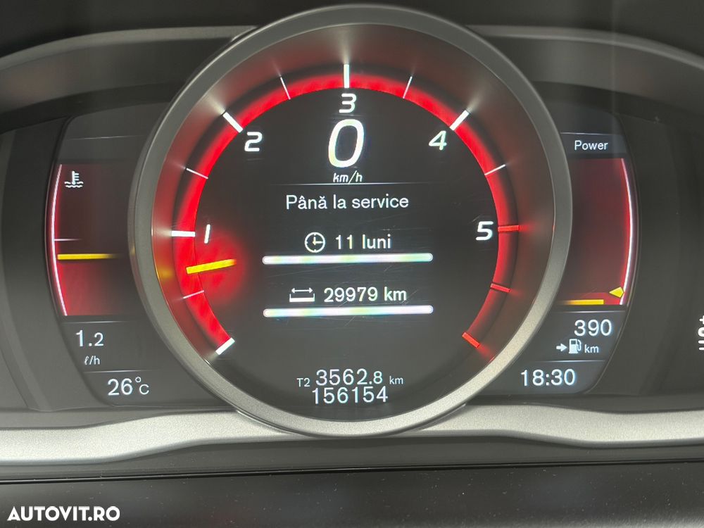 Volvo XC 60 D4AWD Kinetic - 5