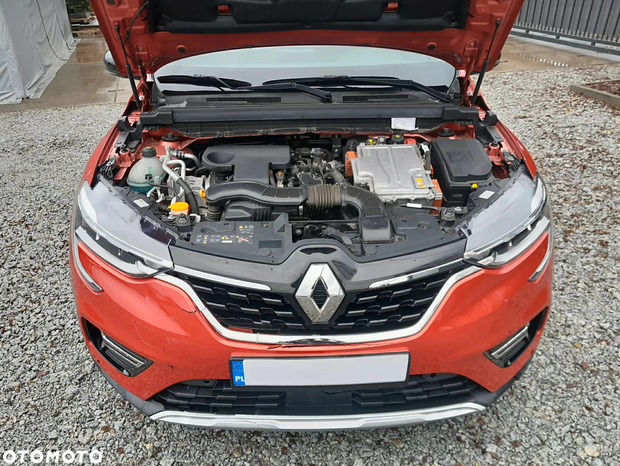 Renault Arkana 1.6 E-TECH Intens MMT - 9