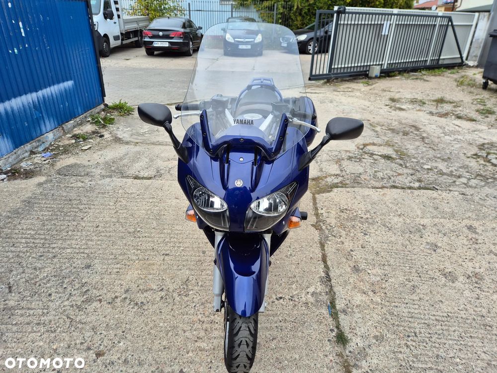 Yamaha FJR - 8