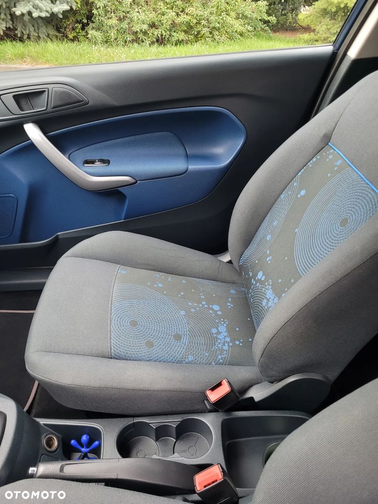 Ford Fiesta 1.25 Ambiente - 10